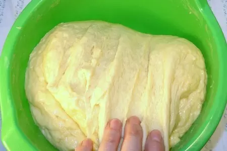 Пасхальный кулич c изюмом и цукатами: шаг 5