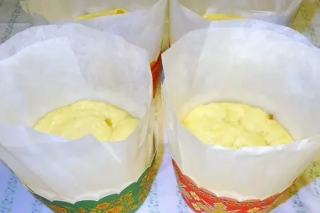 Пасхальный кулич c изюмом и цукатами: шаг 7