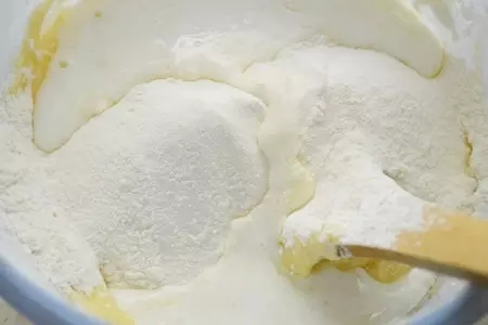 Капкейки с личи и розовой водой.: шаг 3