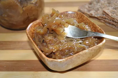Луковый мармелад с соевым соусом: шаг 6