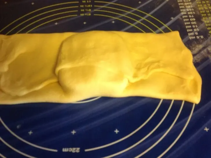 Дрожжевой пирог с шоколадом .: шаг 4