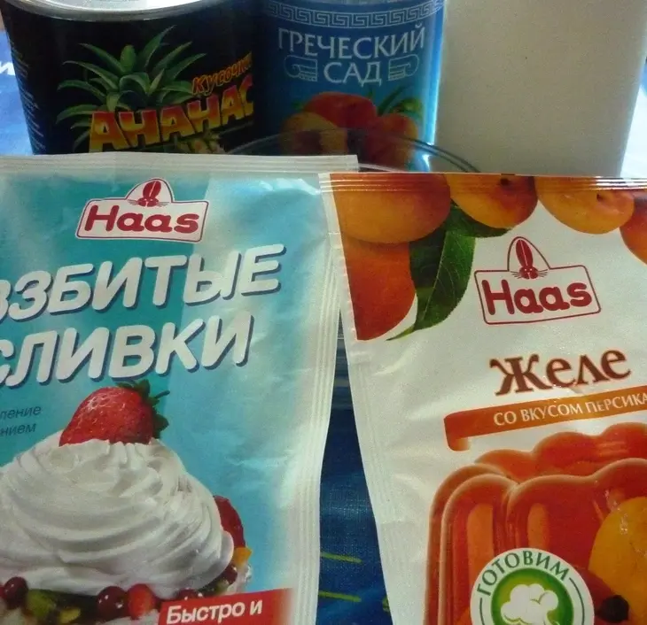 Желейно фруктовый десерт со взбитыми сливками (проще не бывает): шаг 1