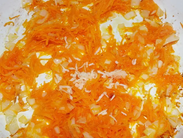 Тилапия с винными грушами на рисовой подушке: шаг 4