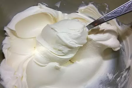 Карамельные  мини чизкейки: шаг 2