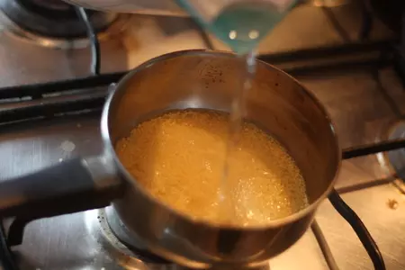 Кускус с лососем под киванским соусом: шаг 8