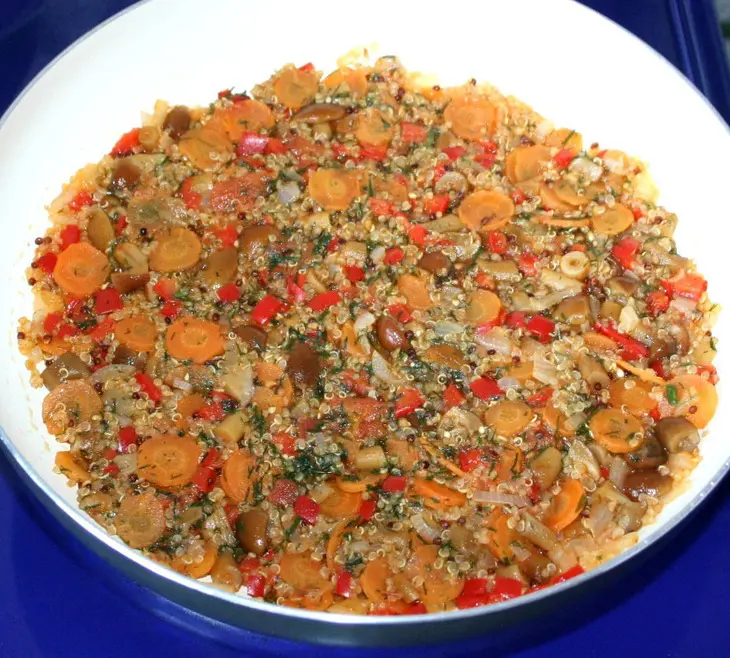 Рисовые корзиночки с киноа,овощами и грибами: шаг 5