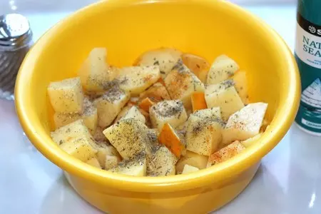 Картофель, запеченный с шалфеем и лимоном: шаг 3