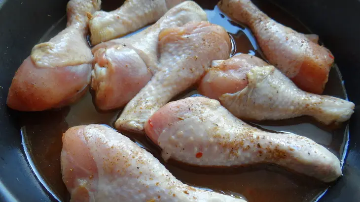 Ароматный шашлык из куриных ножек: шаг 2