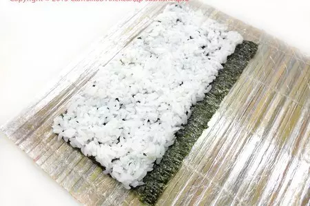 Маки роллы: шаг 3