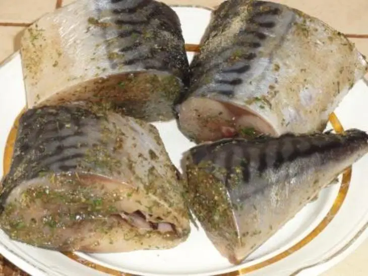 Самая вкусная скумбрия на гриле под маринадом .100% блюдо для пикника.: шаг 2
