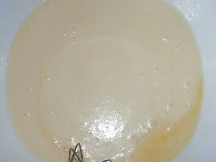 Вафли с луком и сыром: шаг 2