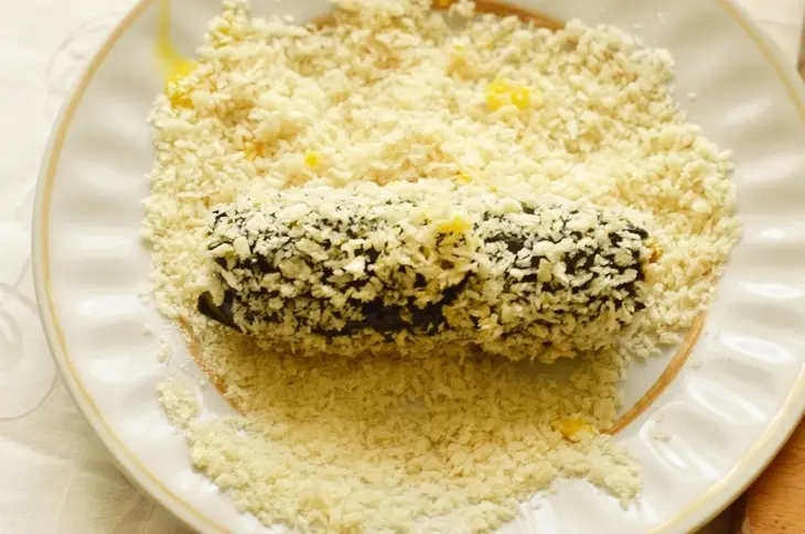Мясные роллы, по мотивам мэнти кацу (menchi katsu): шаг 5