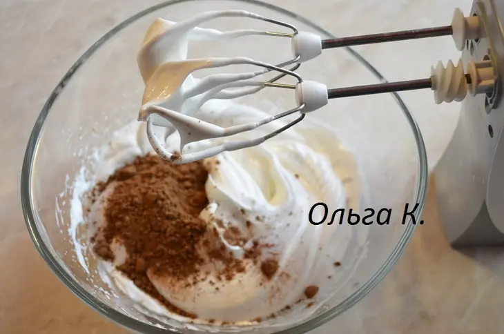 Меренговое  печенье «шоколадный поцелуй»: шаг 4