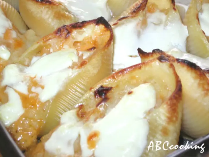 Ракушки фаршированные картофельно-сырной массой: шаг 2