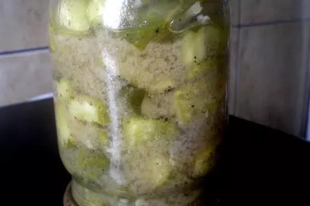 Огурцы с горчицей, закусочные: шаг 3