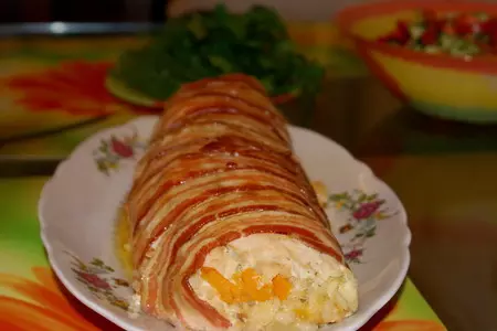Куриный рулет в беконе с фруктовой начинкой "ассорти": шаг 7