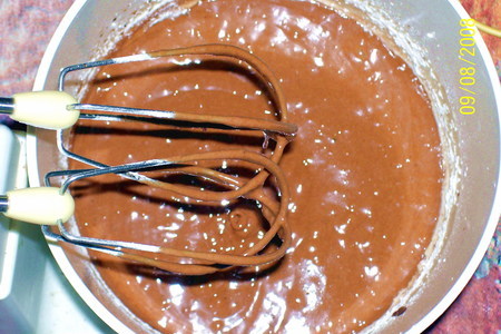 Шоколадный кекс с вишней: шаг 3