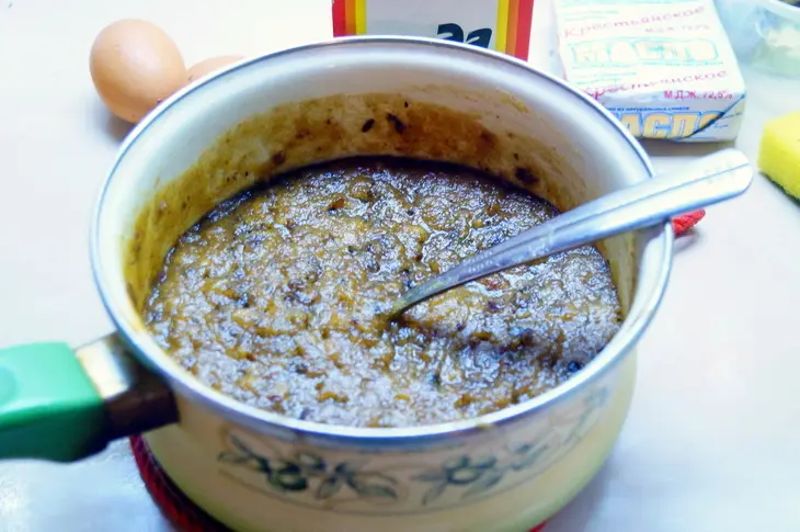 Кексы с финиками.: шаг 1