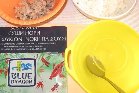 Суши-фрикадельки с копченой скумбрией: шаг 5