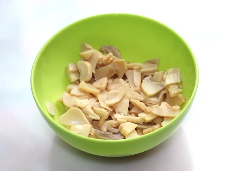 Картофель в кляре с грибным соусом: шаг 2