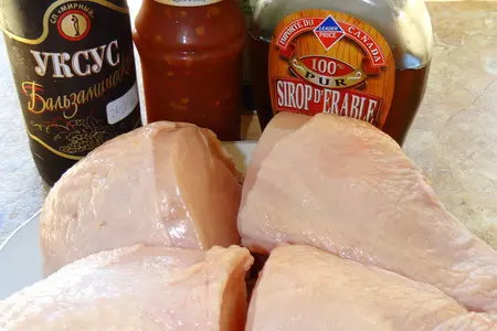 Пикантная куриная грудка с картофелем в духовке: шаг 1