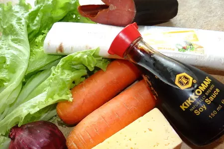 Быстрая гриль-закуска в лаваше с маринованной морковью и копченой семгой: шаг 1