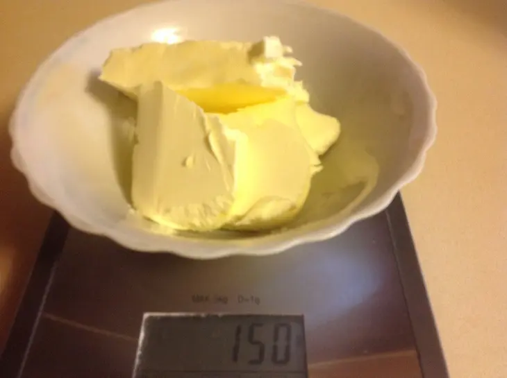 Хрустящее печенье с вишней: шаг 2