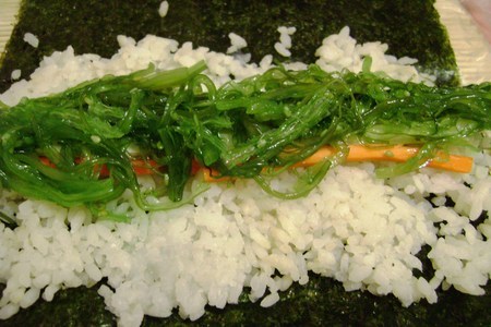 Вегетарианские суши для зайки «нам нет преград!»: шаг 3