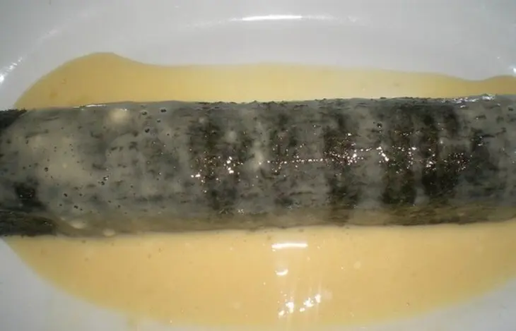 Теплые роллы с мясом краба: шаг 2