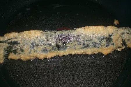 Теплые роллы с мясом краба: шаг 3