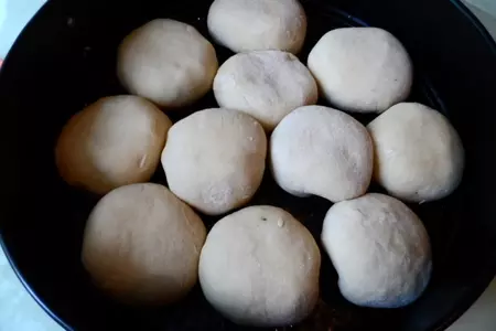 Пирог разборный на топлёном молоке с щавелем и не только.: шаг 6
