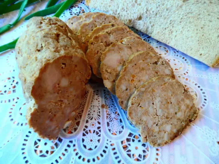 Колбаса домашняя в фольге: шаг 7