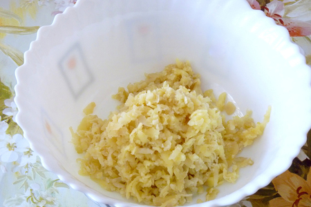 Картофельные лангоши с брынзой.: шаг 1