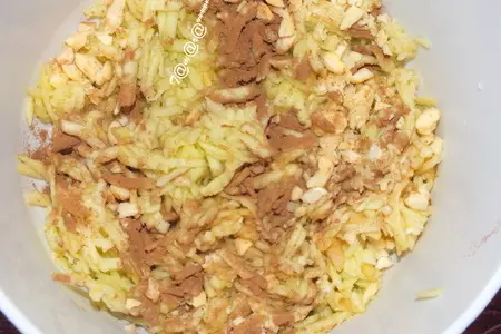Молдавская вертута с яблоками, орехами и корицей: шаг 1