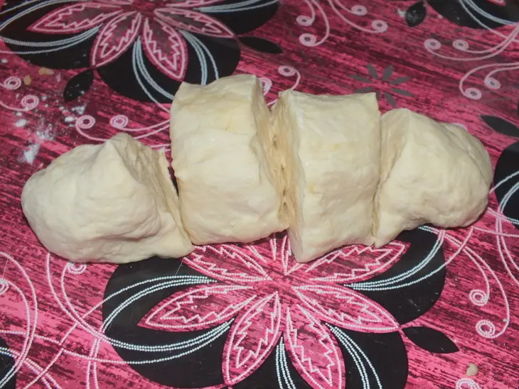Молдавская вертута с яблоками, орехами и корицей: шаг 3