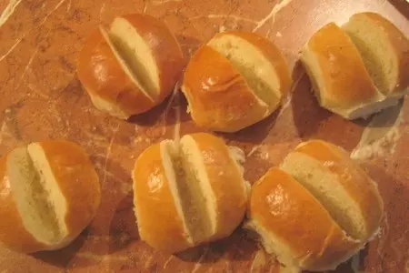 Теплые булочки с беконом и сыром + мятный чай: шаг 1