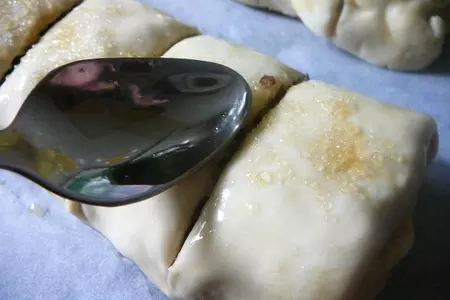 Штрудель с орехами и мучной крошкой, он же «баклава шимона мамы»: шаг 8