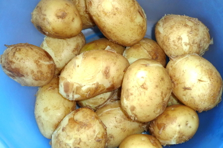 Молодой картофель, запеченный с филе трески в йогуртово-горчичном соусе: шаг 1