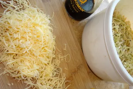 Открытые булочки с маринованной капустой, сыром и кунжутом (идеи для пикника): шаг 2