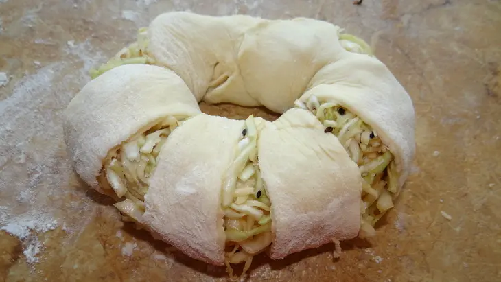 Открытые булочки с маринованной капустой, сыром и кунжутом (идеи для пикника): шаг 6
