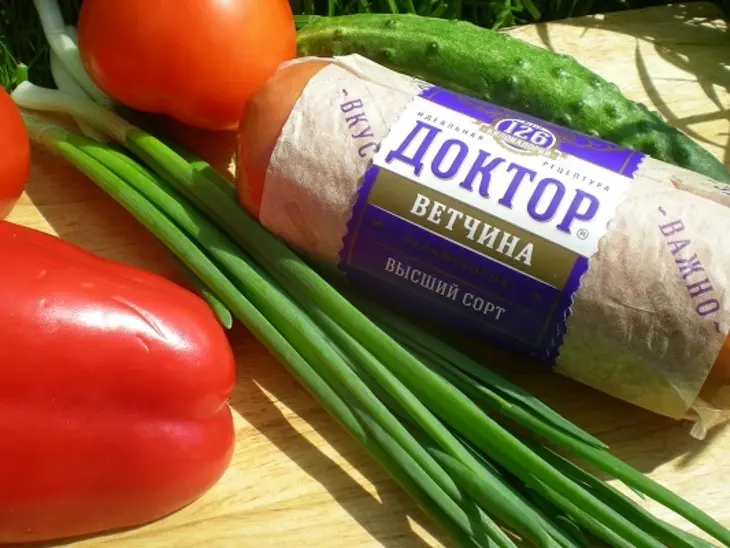 Рулет из целой курицы с ветчиной: шаг 12