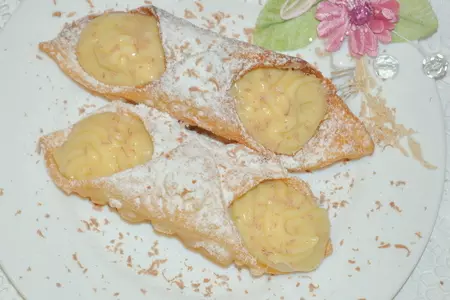 Канноли (cannoli) с кремом пастичера (crema pasticera): шаг 7