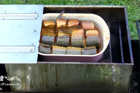 Скумбрия маринованная в соевом соусе и скумбрия копченая: шаг 7