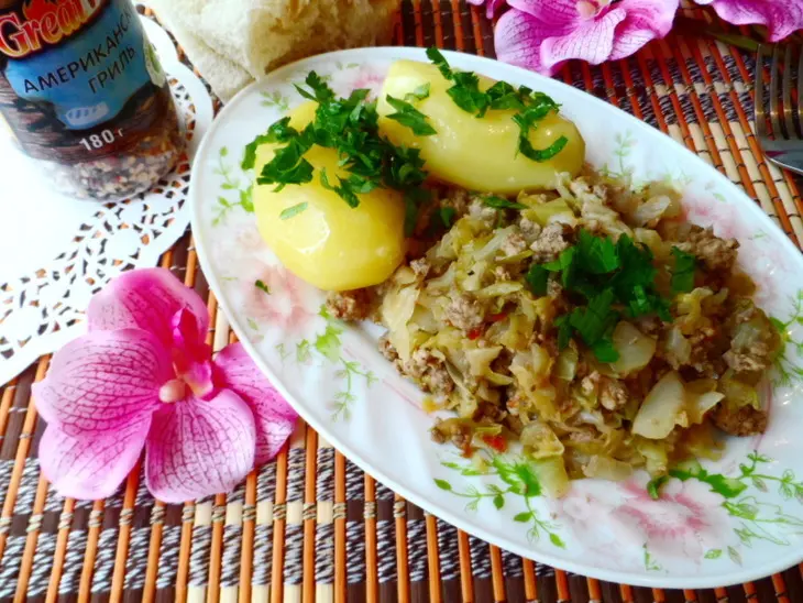 Капуста тушёная с фаршем (вкус американского гриля: шаг 4