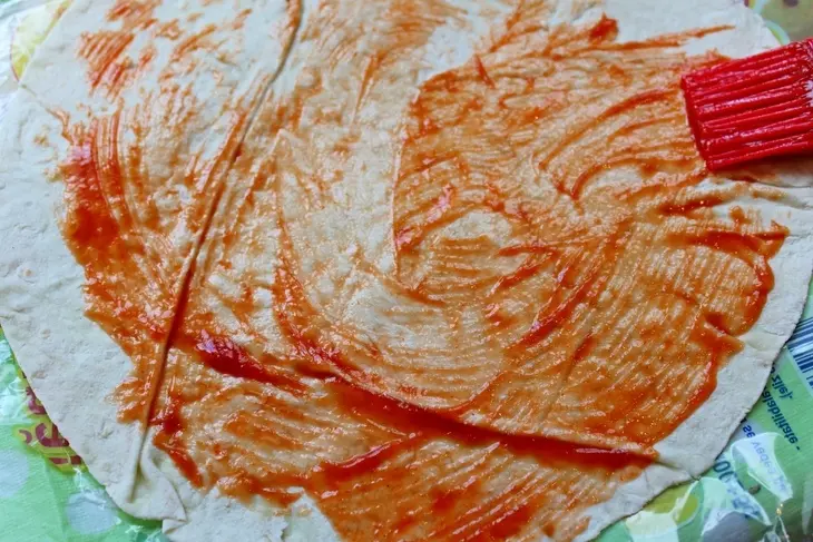 Лаваш с овощами и курицей: шаг 7