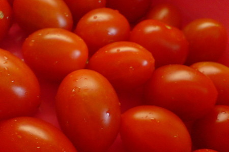 Тарте таттин с помидорками-черри: шаг 1