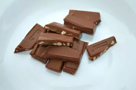 Сырники с шоколадным сюрпризом: шаг 4