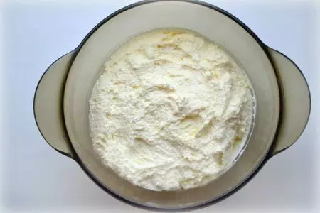 Сырники с шоколадным сюрпризом - 2: шаг 3