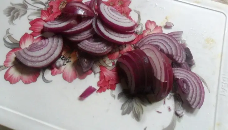 Индейка с кабачками, луком и картофелем: шаг 2