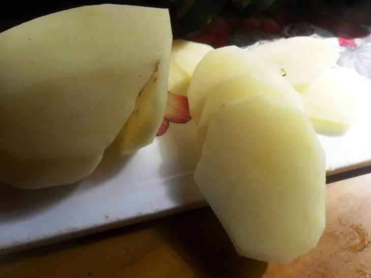 Индейка с кабачками, луком и картофелем: шаг 4